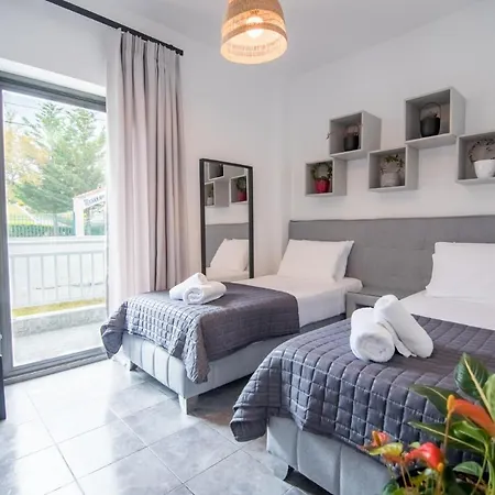 Apartment Lefkes Summer House #1